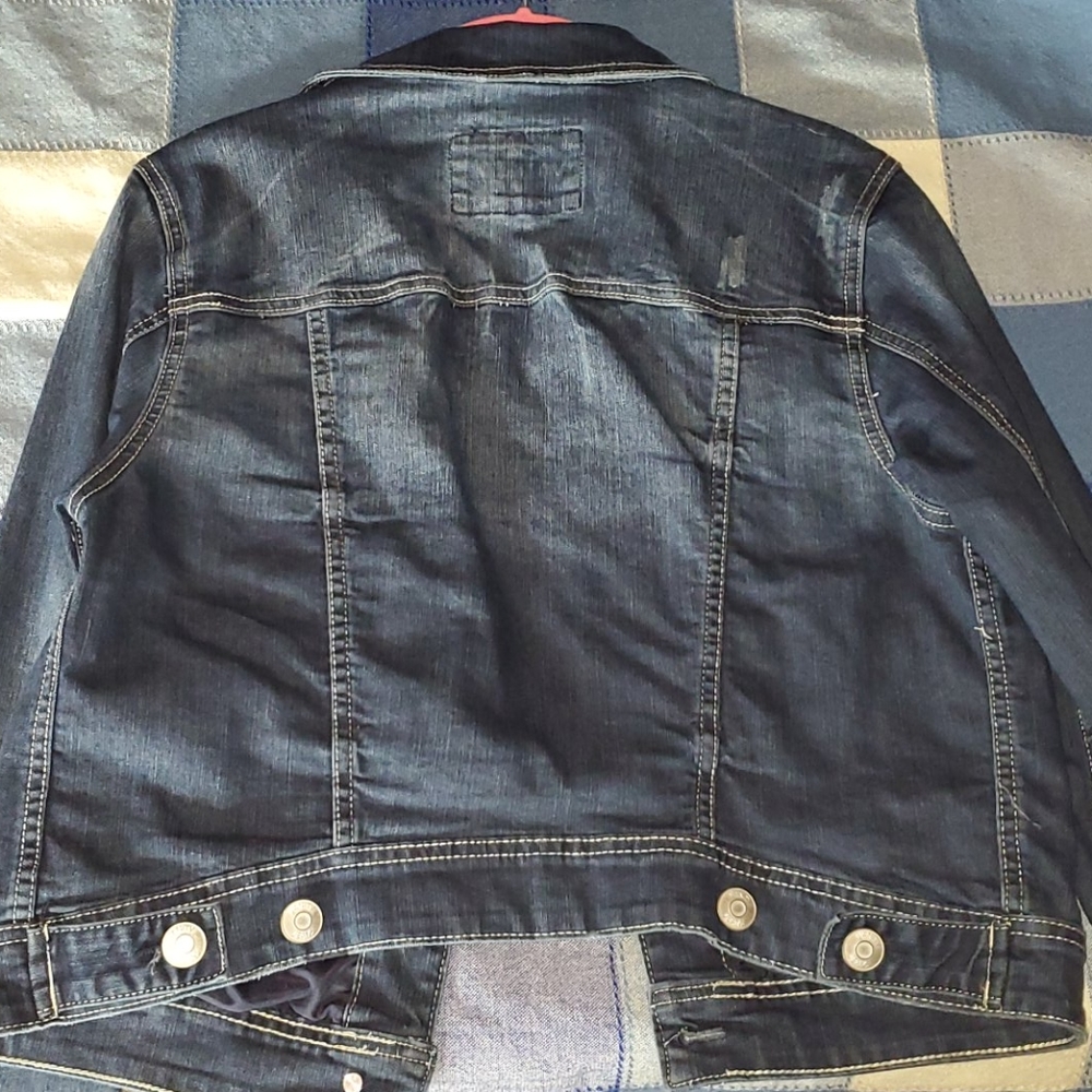 Jean Jacket - Picture 2 of 2